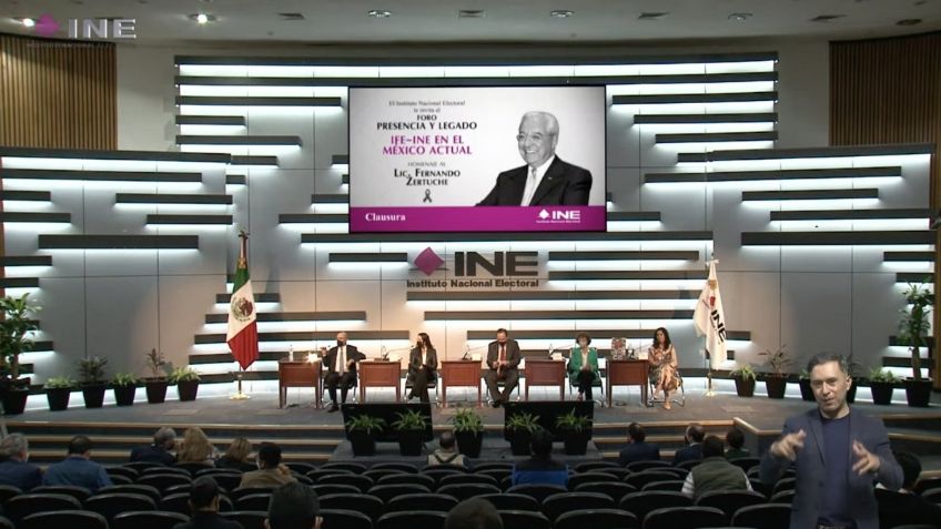 Lorenzo Córdova asegura que en México hacen falta funcionarios “ejemplares“