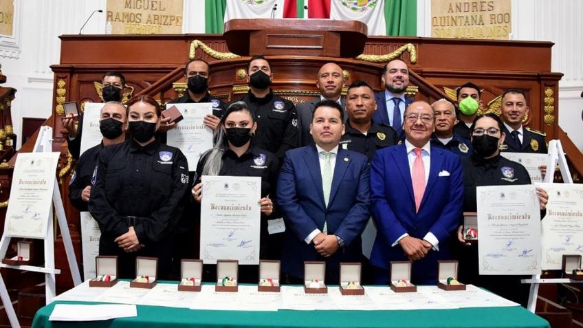 Congreso de la CDMX entrega Medalla al Mérito Policial