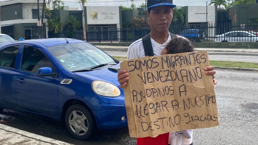 Migrantes venezolanos piden "monedita" para poder cumplir el "sueño americano"