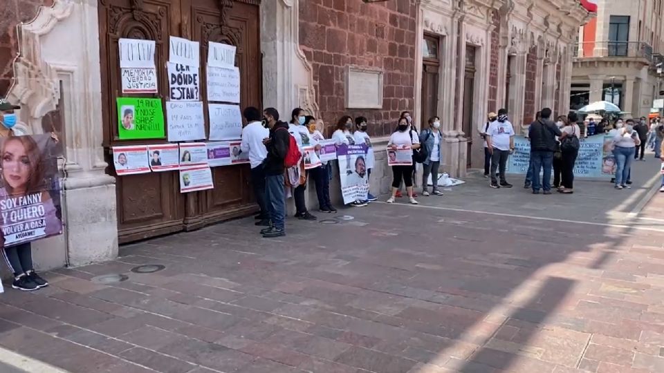 Afuera de Palacio de gobierno