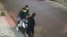 VIDEO muestra el violento asalto a un conductor por motociclistas en Guadalajara