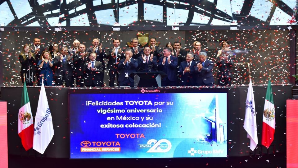 El nombre Toyota proviene del apellido del fundador Toyoda