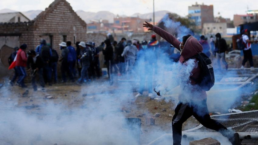 Luto y toque de queda por las protestas en la región de Puno