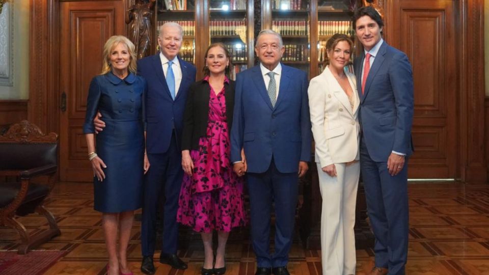 Los tres presidentes y sus esposas en Palacio Nacional.