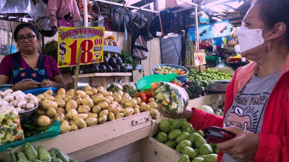 La inflación en alimentos, en México decreció el índice de 14.5 por ciento a 12.4 por ciento