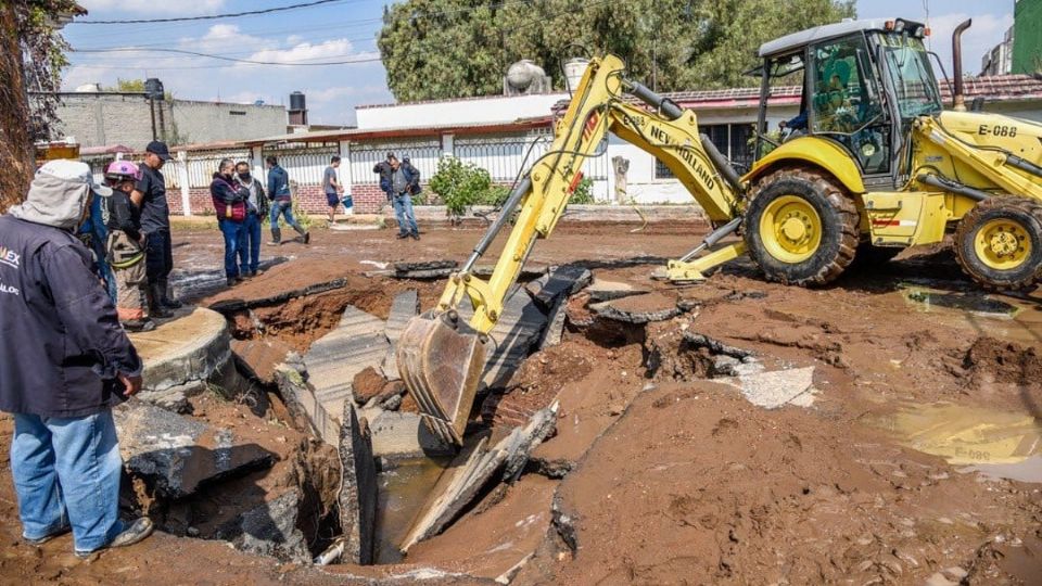 La CAEM ha dispuesto camiones cisterna para apoyar a los organismos operadores en el abasto de agua de las colonias afectadas