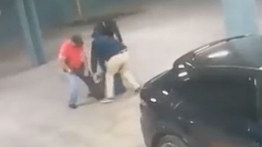 VIDEO | En cuestión de segundos: hombres amarran, golpean y secuestran a un cirujano