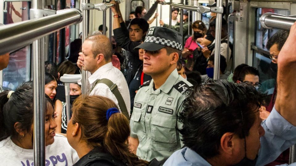 La Guardia Nacional se incorporó a labores de seguridad en el Metro de la CDMX