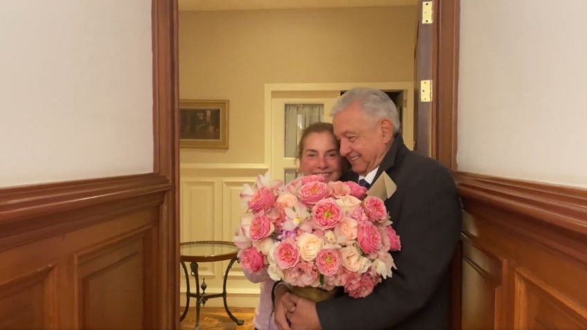 VIDEO: AMLO protagoniza un tierno momento al festejar a su esposa Beatriz Gutiérrez Müller