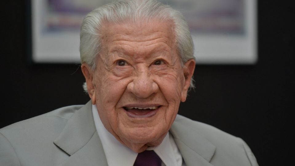 A sus 98 años, don Ignacio López Tarso sigue activo y en espera de proyectos en el cine