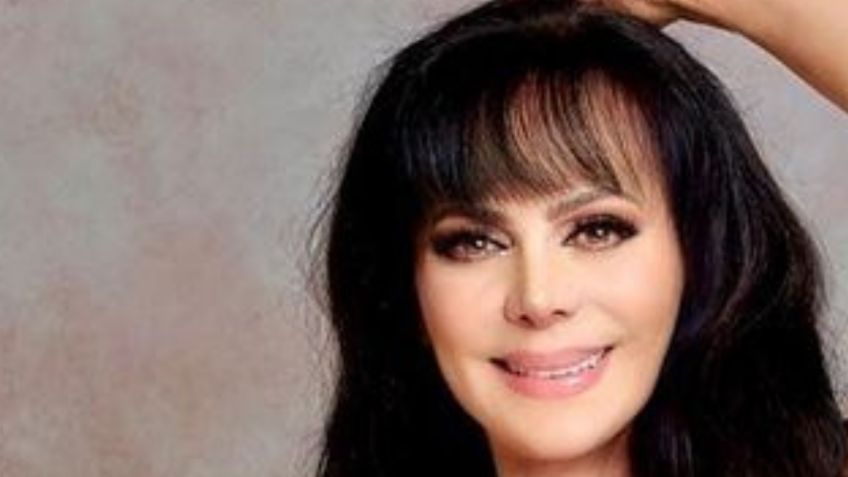 Maribel Guardia voló la red con minishort de seda