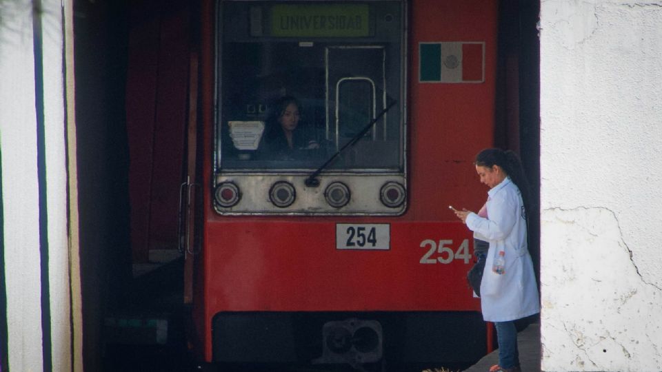 Claudia Sheinbaum dijo que destinaron 295 mdp a mantenimiento del Metro. Imagen de archivo