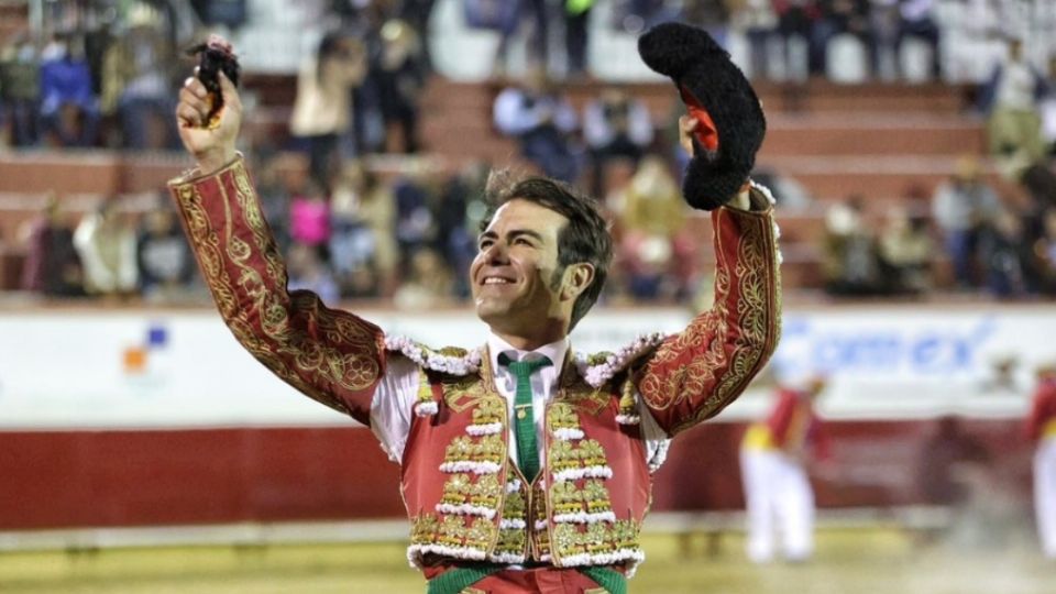 Inicia el festejo inaugural 'Sí a los toros'