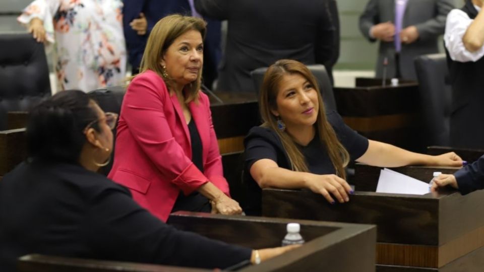 El PAN expulsó a las diputadas Linda Mireya González Zúñiga y Sandra Luz García.