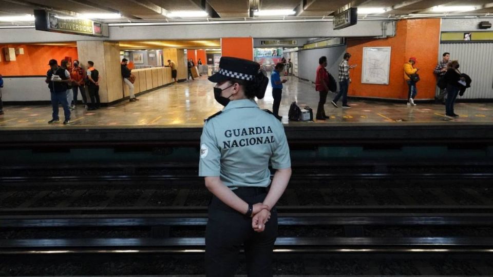 AMLO respalda a la Guardia Nacional en el Metro.