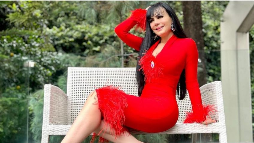 FOTOS | Maribel Guardia impone moda con minivestido y botas altas