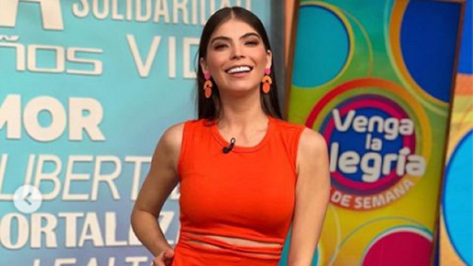 Esmeralda Ugalde mostró uno de sus vestidos favoritos