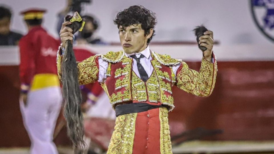 El segundo festejo del serial Sí a los toros se llevó a cabo en la plaza de toros Silverio Pérez