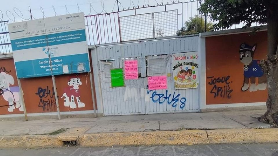 Madres y padres de familia denunciaron al menos ocho casos.