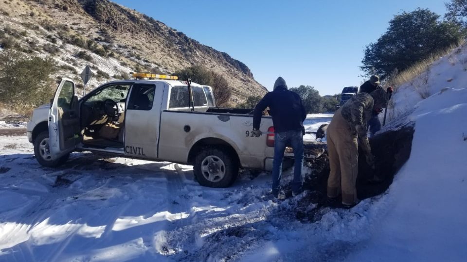 Se cerró completamente durante toda la noche el puerto San Luis, que es la carretera que conduce de Agua Prieta a Janos, Chihuahua