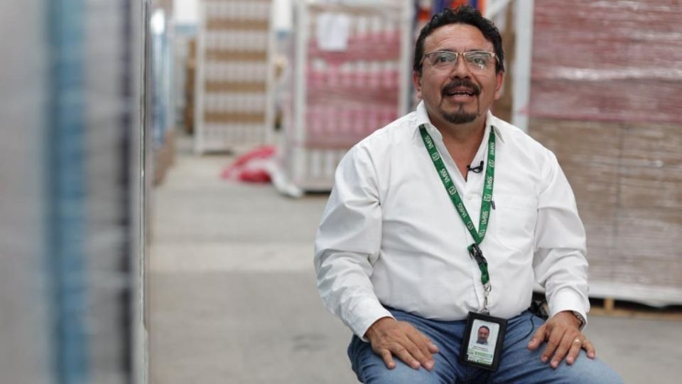 Martín “N”, trabajador del Almacén Subdelegacional del Instituto Mexicano del Seguro Social (IMSS).