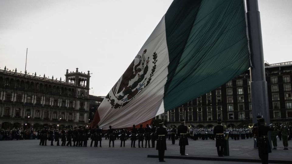 AMLO prepara un festejo grande por el 18 de marzo.