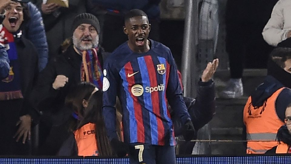 La escuadra blaugrana vence por la mínima, con gol de Dembélé, a la Real Sociedad
