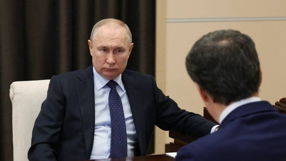 Putin estaría a punto de dimitir e incluso de perder la guerra en Ucrania.