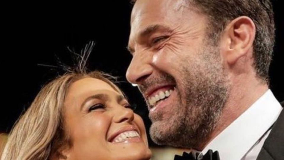 JLo y Ben Affleck juntos. Fuente Instagram @jlo_ben_aff