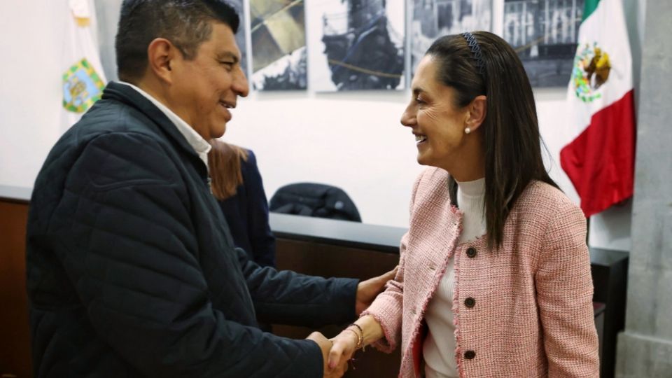 Claudia Sheinbaum en encuentro con el gobernador de Oaxaca