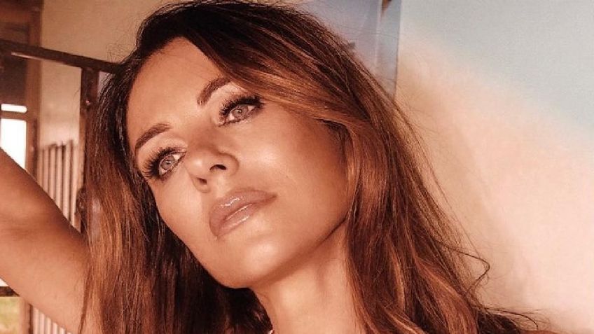 Elizabeth Hurley conquista Instagram a sus 57 años con ajustado bikini