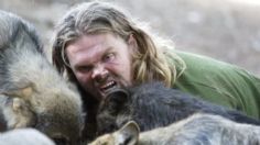 La increíble historia del “hombre-lobo”: dejó a su familia para vivir con una manada