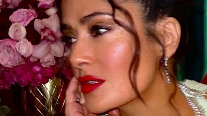 Salma Hayek paralizó Instagram con tremendo escote