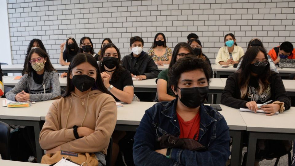 Gran asistencia en primer día de clases en los planteles de todos los niveles escolares de la Máxima Casa de Estudios