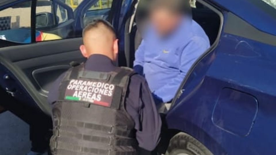 La Secretaría de Seguridad Pública Municipal de Aguascalientes para atender a Israel, de 46 años para brindar los primeros auxilios.