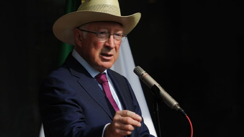 Ken Salazar, embajador de EU en México, da positivo a COVID-19: "Me encuentro bien"