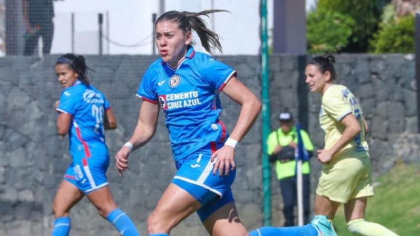 Norma Palafox se estrena como jugadora del Cruz Azul