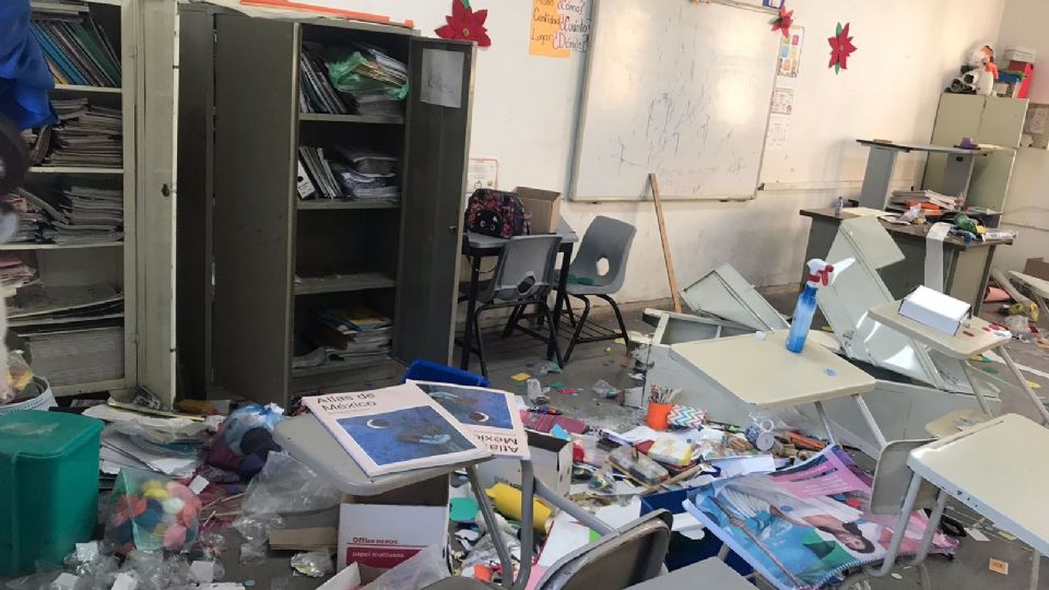 Ingresaron a la institución educativa para causar destrozos en el salón de cuarto grado, así como para dejar sin luz y agua a la escuela completa.