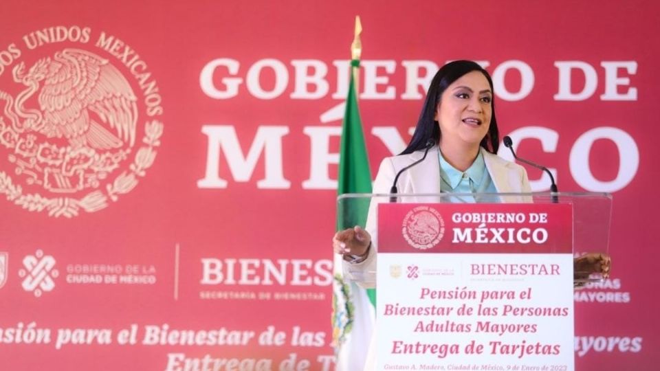 Ariadna Montiel reconoció la aportación de las personas adultas mayores en la construcción del país