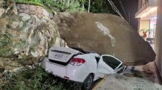 El paso del huracán "Lidia" dejó estragos en la carretera federal 200: un derrumbe ocasiona caos vial en Puerto Vallarta