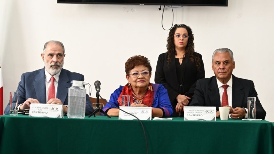 Reconoció la deuda histórica que la institución tiene con las mujeres