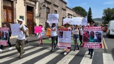 "Basta, los queremos vivos": marchan por desaparición de tres jóvenes en el “corredor de la muerte”