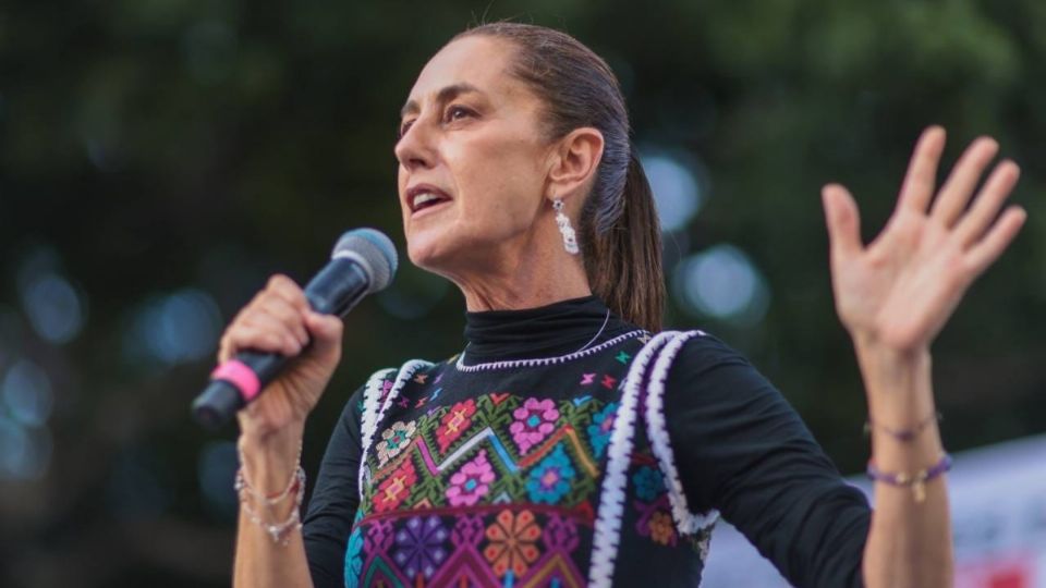 'Una vez más es inconcebible la actuación de la mayoría de los consejeros. ¡Viva la 4T!', afirmó Claudia Sheinbaum.