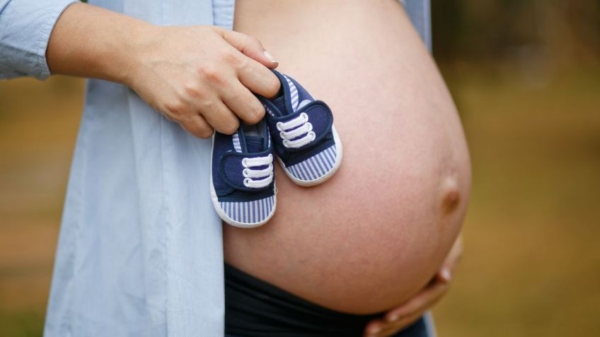 ¿Por qué crecen los pies en el embarazo? La respuesta te dejará boquiabierta