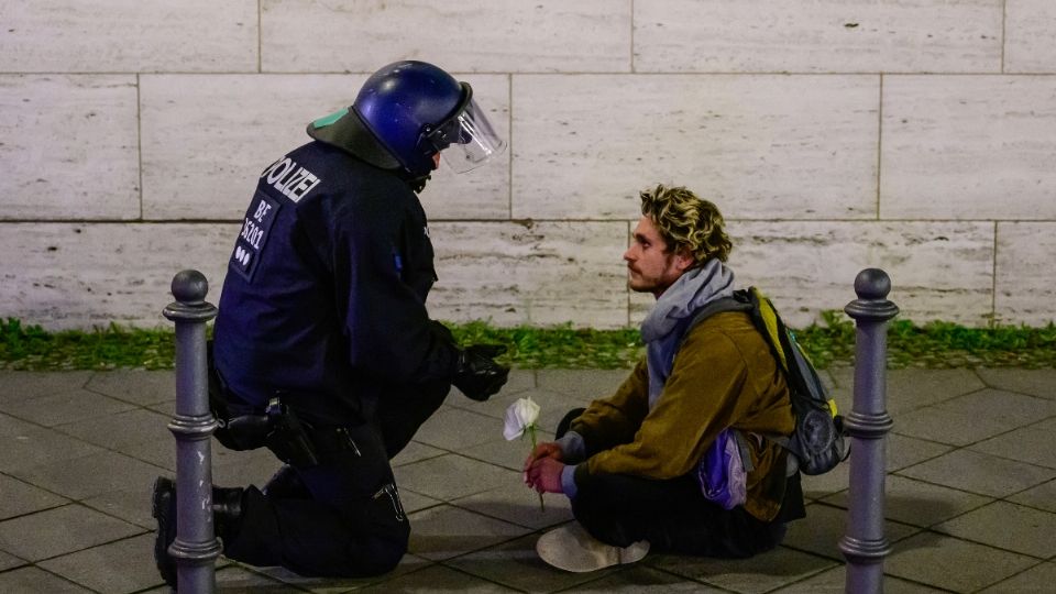 Decenas de personas fueron detenidas en la manifestación.