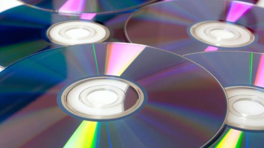 Contén el aliento antes de conocer por qué todo el mundo guarda los CDs viejos