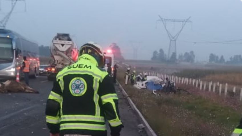 Choque triple en la carretera Toluca-Valle de Bravo deja 5 personas muertas