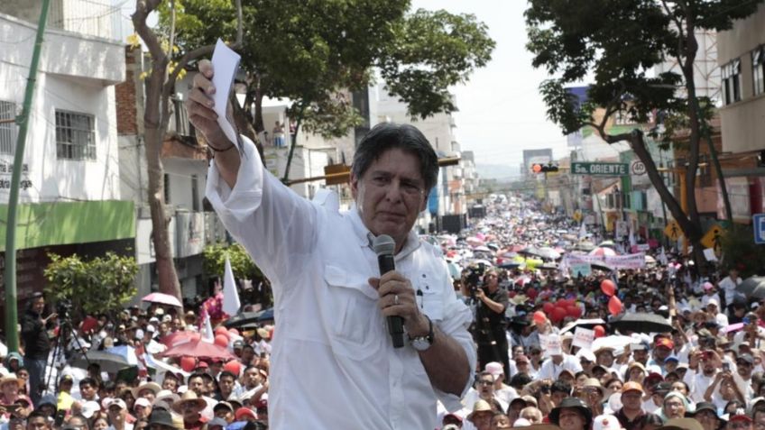 Desde la capital de Chiapas, más de 35 mil obradoristas marchan a favor de Carlos Morales