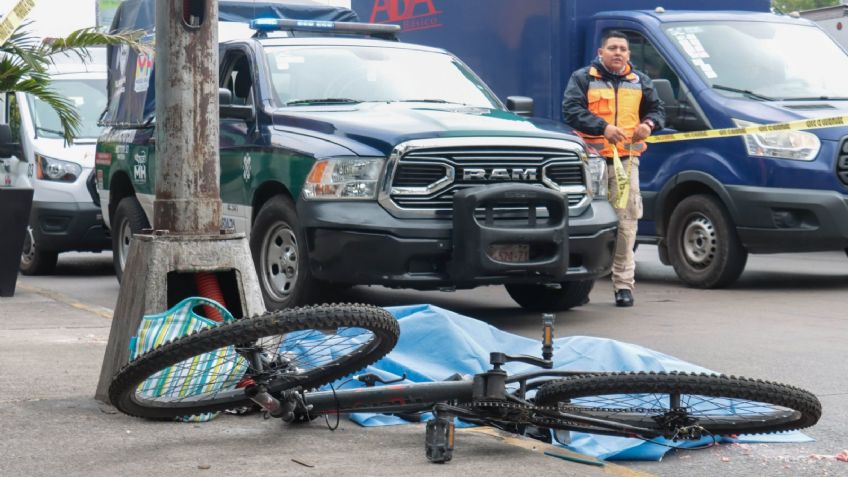 Jessica iba en su bici rumbo al trabajo, pero murió tras ser atropellada por un tráiler en Circuito Interior