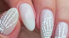 Uñas con esqueletos: los diseños más creativos para llevar una manicura ad hoc a la temporada